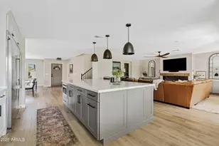 4037 E Pinto Ln, Phoenix, AZ 85050 - Photo 10