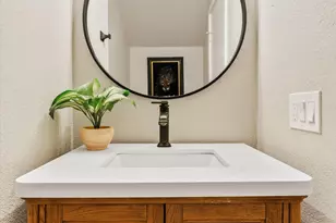 4037 E Pinto Ln, Phoenix, AZ 85050 - Photo 16