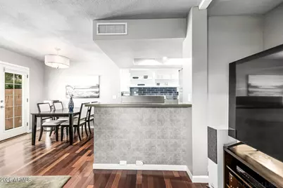 1101 E North Lane #2, Phoenix, AZ 85020 - Photo 2