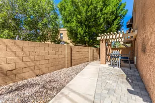 1101 E North Ln, Phoenix, AZ 85020 - Photo 26