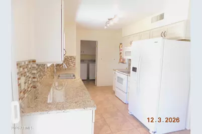 13606 N Redwood Drive, Sun City, AZ 85351 - Photo 2