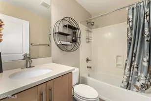 815 E Rose Ln, Phoenix, AZ 85014 - Photo 20