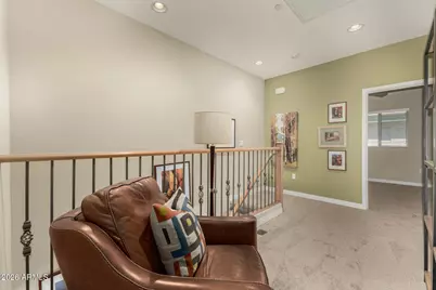 815 E Rose Lane #129, Phoenix, AZ 85014 - Photo 12