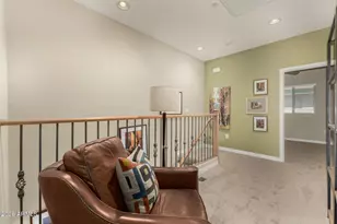 815 E Rose Ln, Phoenix, AZ 85014 - Photo 12