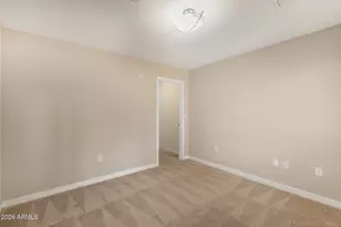 815 E Rose Ln, Phoenix, AZ 85014 - Photo 22