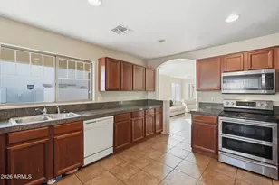 8109 W Globe Ave, Phoenix, AZ 85043 - Photo 4