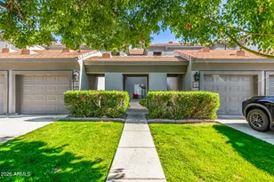 7401 W Arrowhead Clubhouse Dr, Glendale, AZ 85308 - Photo 1