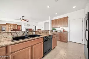 42115 N Celebration Way, Phoenix, AZ 85086 - Photo 18