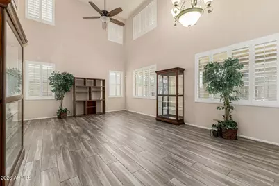 17657 W Andora Street, Surprise, AZ 85388 - Photo 8