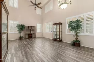 17657 W Andora St, Surprise, AZ 85388 - Photo 8