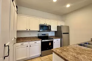 11333 N 92nd St, Scottsdale, AZ 85260 - Photo 4