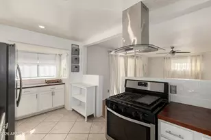 410 W Parkway Blvd, Tempe, AZ 85281 - Photo 2