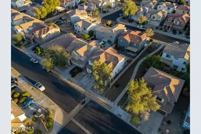 17601 W Banff Lane, Surprise, AZ 85388 - Photo 32