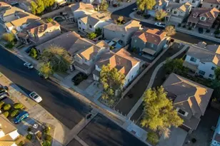 17601 W Banff Ln, Surprise, AZ 85388 - Photo 32