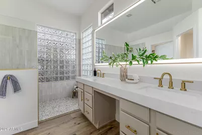 4382 E Briles Road, Phoenix, AZ 85050 - Photo 22