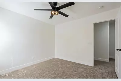 5430 S 23rd Way, Phoenix, AZ 85040 - Photo 8