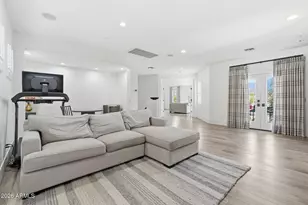 9832 E Edgestone Dr, Scottsdale, AZ 85255 - Photo 32