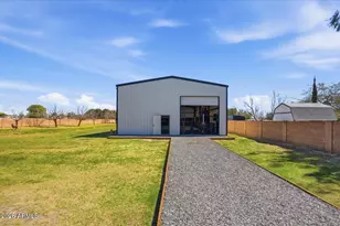 6617 N 181st Ave, Waddell, AZ 85355 - Photo 30