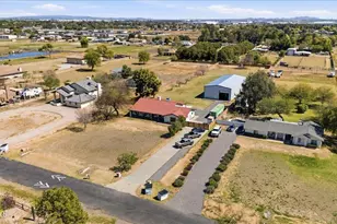 6617 N 181st Ave, Waddell, AZ 85355 - Photo 2