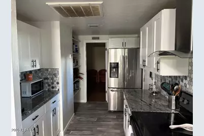 9436 S 12 Th Avenue, Phoenix, AZ 85041 - Photo 4