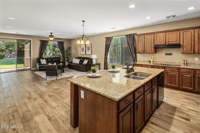 2614 E Carob Drive, Gilbert, AZ 85298 - Photo 12