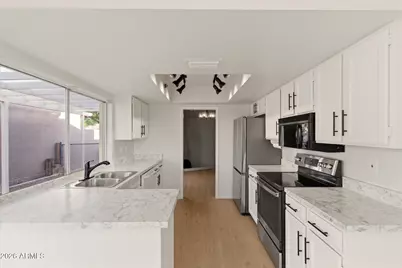 4016 W Griswold Road, Phoenix, AZ 85051 - Photo 8