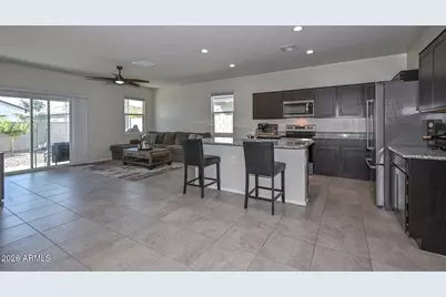 18637 W Bronco Trail, Surprise, AZ 85387 - Photo 14