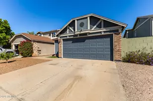 1915 S 39th St, Mesa, AZ 85206 - Photo 2