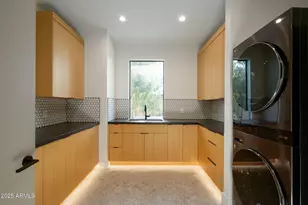 4039 E Rancho Dr, Phoenix, AZ 85018 - Photo 54