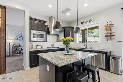 2486 E Lindrick Drive, Gilbert, AZ 85298 - Photo 2