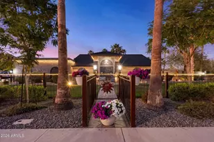 2352 E Florian Cir, Mesa, AZ 85204 - Photo 4