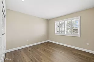 9518 W Oakstone Dr, Sun City, AZ 85351 - Photo 16