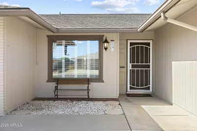 9518 W Oakstone Drive, Sun City, AZ 85351 - Photo 4