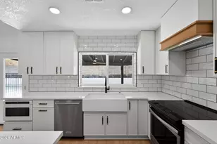 9 E Surrey Ave, Phoenix, AZ 85022 - Photo 8