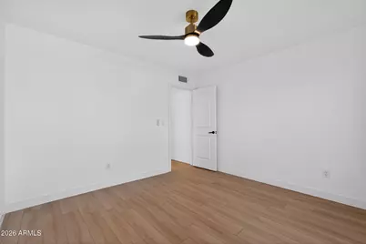 9 E Surrey Avenue, Phoenix, AZ 85022 - Photo 34