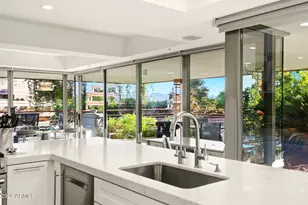 7141 E Rancho Vista Dr, Scottsdale, AZ 85251 - Photo 20