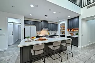 12110 W Dale Ln, Peoria, AZ 85383 - Photo 10