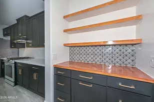 12110 W Dale Ln, Peoria, AZ 85383 - Photo 14