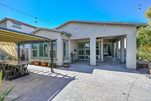 12110 W Dale Ln, Peoria, AZ 85383 - Photo 26