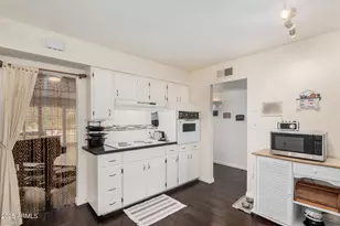 6118 N 12th Pl, Phoenix, AZ 85014 - Photo 8