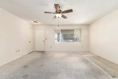 9443 W Arrowhead Drive, Sun City, AZ 85351 - Photo 8