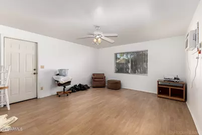 3802 W State Avenue, Phoenix, AZ 85051 - Photo 12