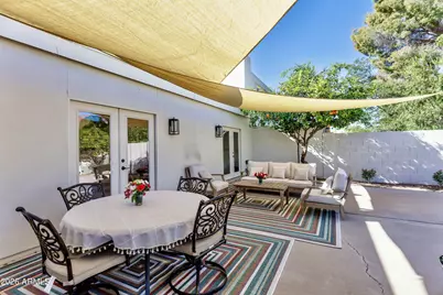 8746 E Via De Viva Street, Scottsdale, AZ 85258 - Photo 10