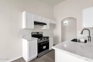 12901 W Windsor Ave, Avondale, AZ 85392 - Photo 8