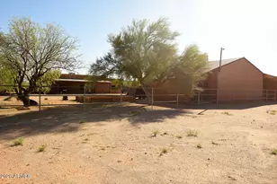 914 E Carlise Rd, Phoenix, AZ 85086 - Photo 48