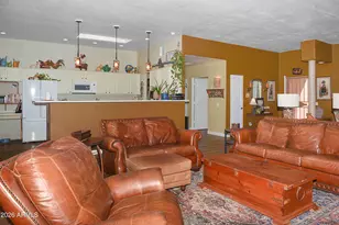 914 E Carlise Rd, Phoenix, AZ 85086 - Photo 10