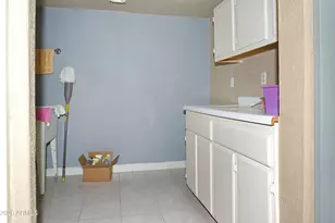 914 E Carlise Rd, Phoenix, AZ 85086 - Photo 38