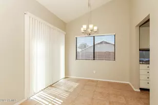 876 N Terrace Rd, Chandler, AZ 85226 - Photo 10