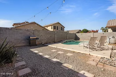 8775 W Laurel Lane, Peoria, AZ 85345 - Photo 38