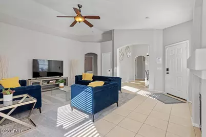 8775 W Laurel Lane, Peoria, AZ 85345 - Photo 2